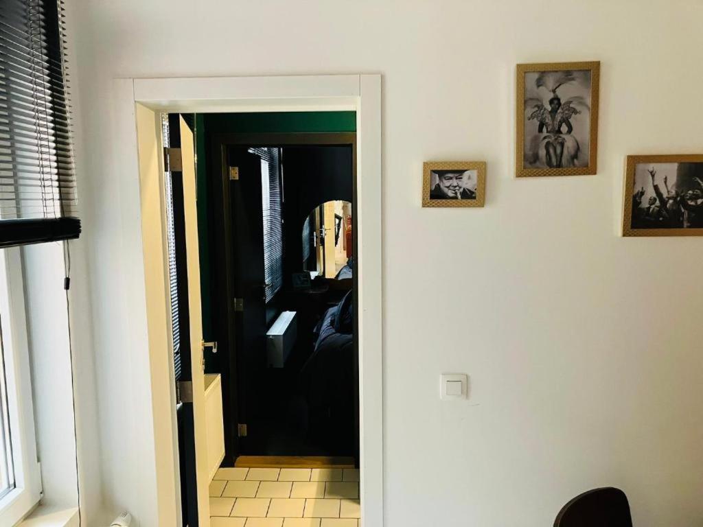 Living History - Suikernest Lejlighedshotel Antwerpen Eksteriør billede
